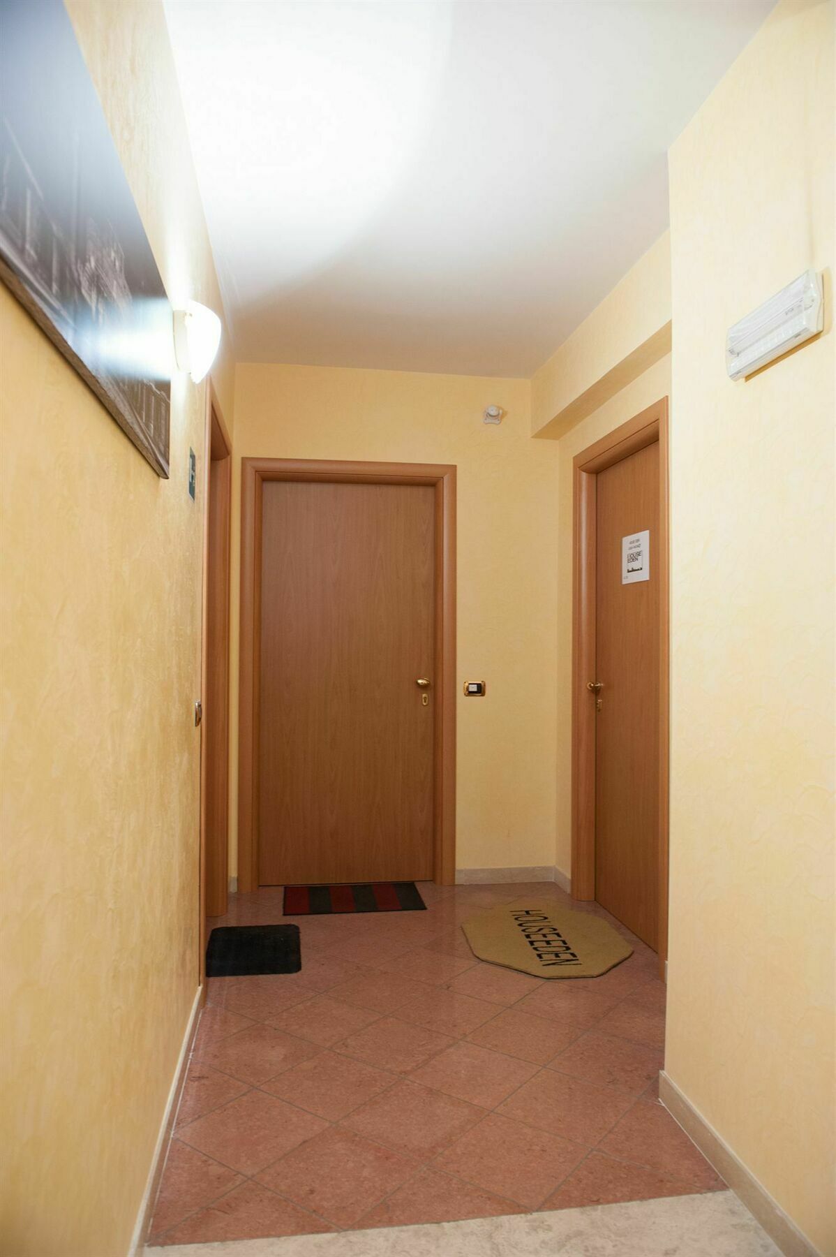 House Eden Roma